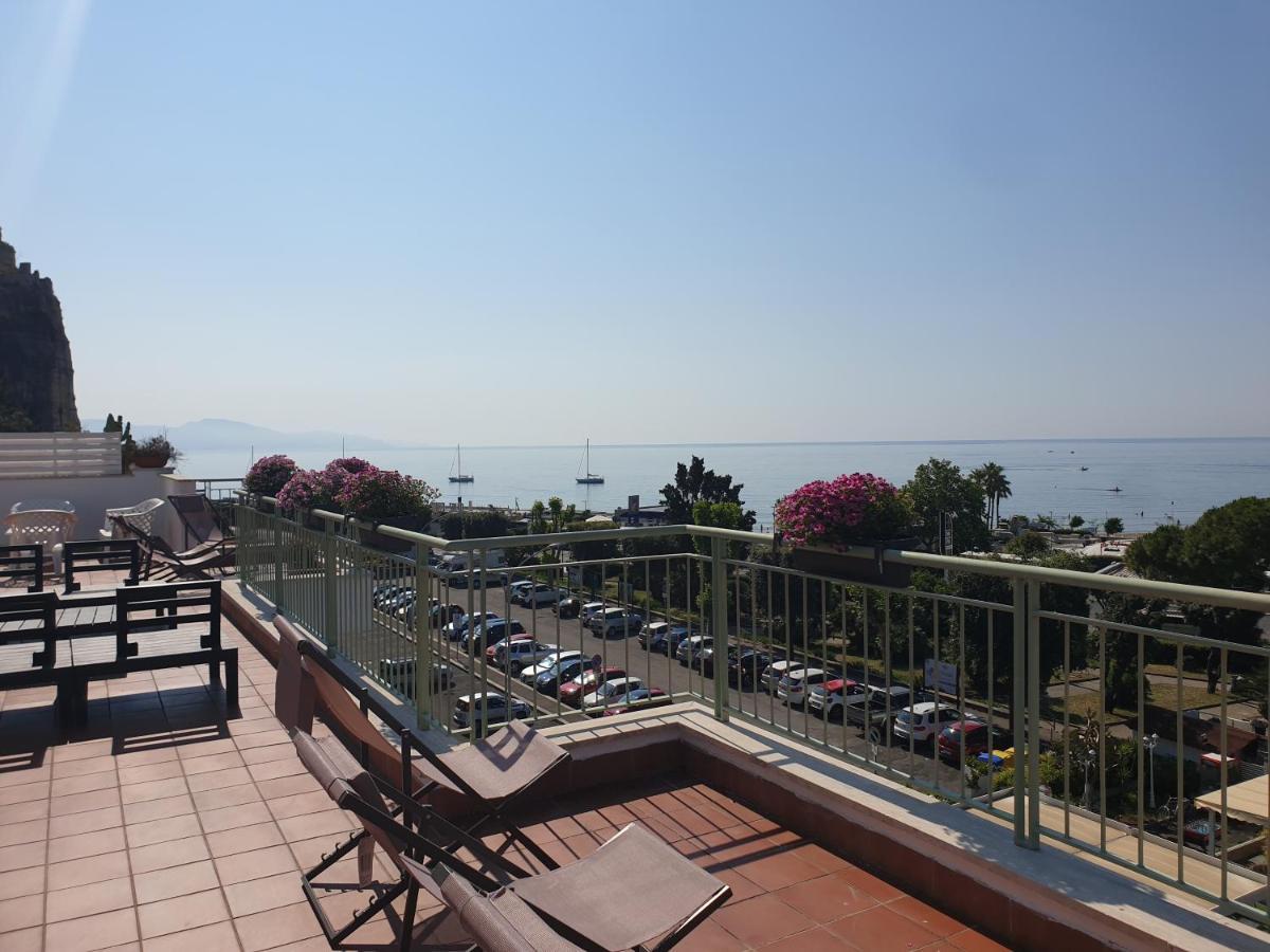 Reale Apartments Terracina Exterior foto